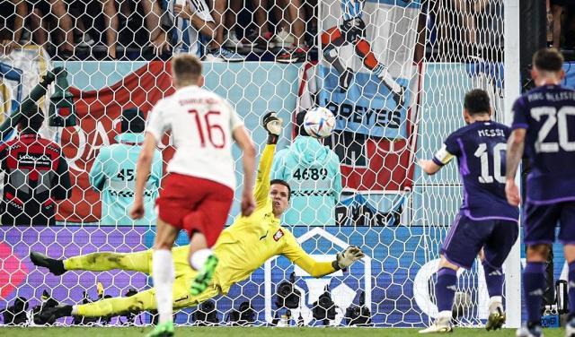 华体会体育-圣什琴斯尼！波兰门神扑梅西点球，尤文大数据立功？